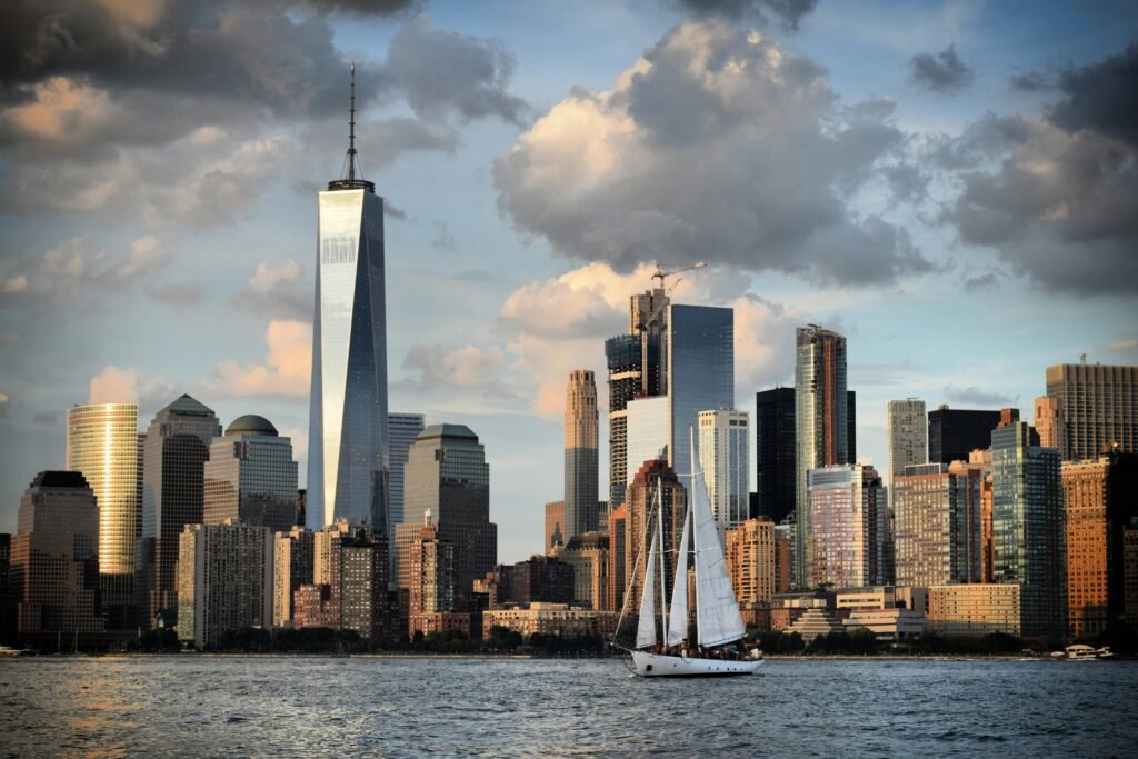 Hotels in NYC Under $300 (Smart Budget Stays That Actually Work)