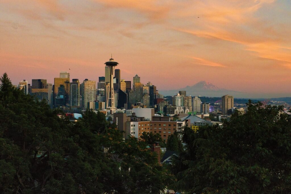 Seattle skyline viewed from Kerry Park at sunset