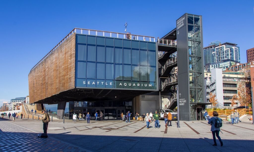 Seattle Aquarium entrance on the waterfront