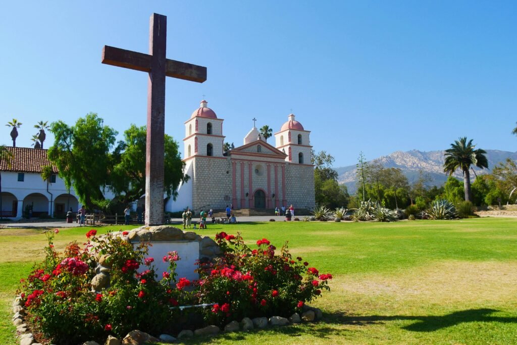 Best Hotels in California & West Coast (Hidden Gems & Coastal Stays)