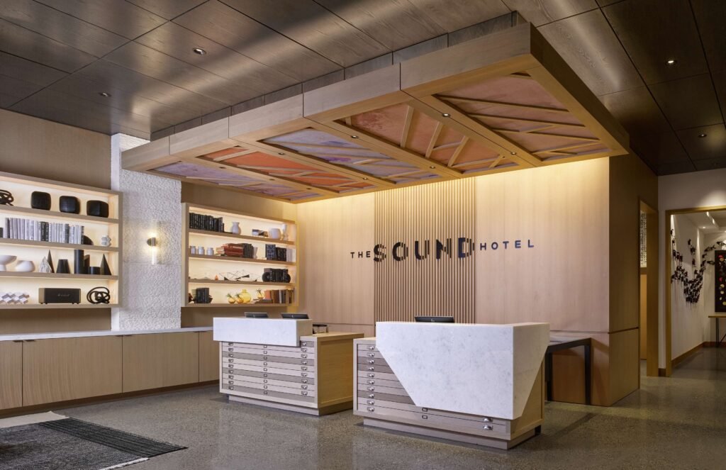 The Sound Hotel Seattle Belltown, Tapestry Collection by Hilton Entrance